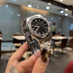 Audemars Piguet Royal Oak 33mm Silver Black Dial