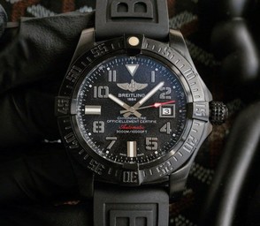 Breitling Avenger Black Dial on Black Rubber Strap