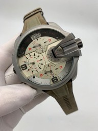 Diesel Grey Silver Case On Grey Leather Strap