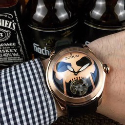 Coru Babble Case Gold Skull on Black Leather Strap